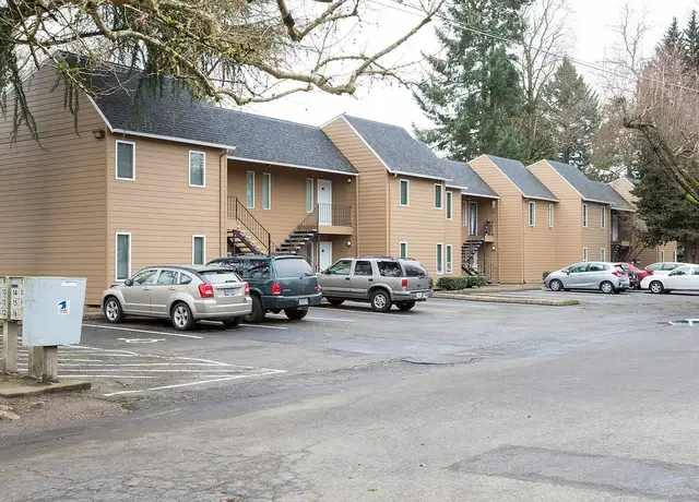 Photo of 1745 16th St, West Linn, OR 97068