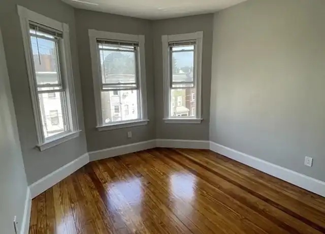 Property at 267 E Cottage St Unit 3, Boston, MA, 02125, 4 beds, 2 baths, [object Object]