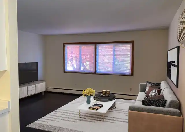 Property at 2440 Dupont Ave S Unit 102, Minneapolis, MN, 55405, 1 bed, 1 bath, [object Object]