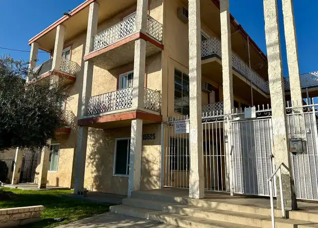 Property at 15525 Nordhoff St Unit 30, North Hills, CA, 91343, 1 bed, 1 bath, [object Object]