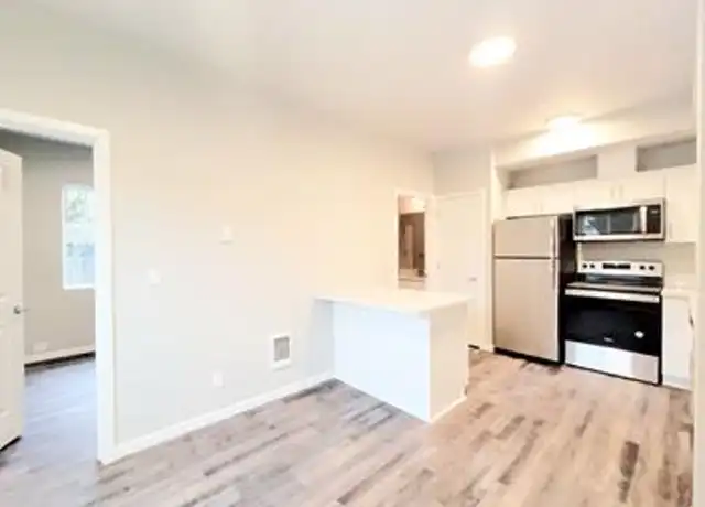 Property at 4329 S Cedar St Unit 11, Tacoma, WA, 98409, 1 bed, 1 bath, [object Object]