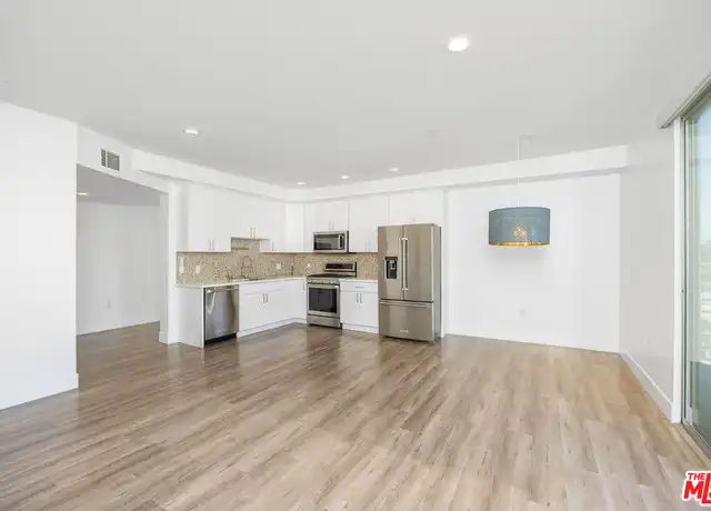 Property at 1101 S Harvard Blvd #505, Los Angeles, CA, 90006, 3 beds, 2 baths, [object Object]