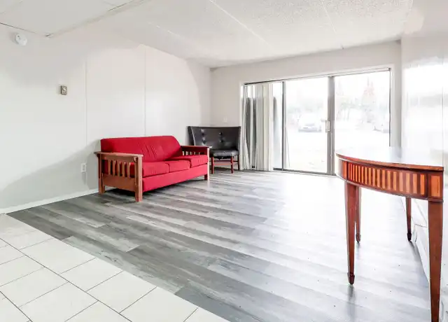 Property at 26-28 High St Unit 3W, Rensselaer, NY, 12144, 1 bed, 1 bath, [object Object]