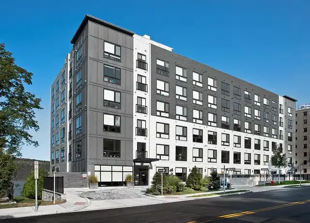 Property at Stratus on Hudson - 1077 Warburton Ave, Yonkers, NY, 10701, 1 bed, 1 bath, [object Object]