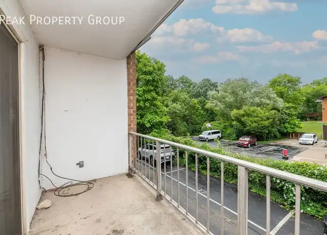 Property at 3336 Jefferson Ave Unit 31, Cincinnati, OH, 45220, 2 beds, 1 bath, [object Object]