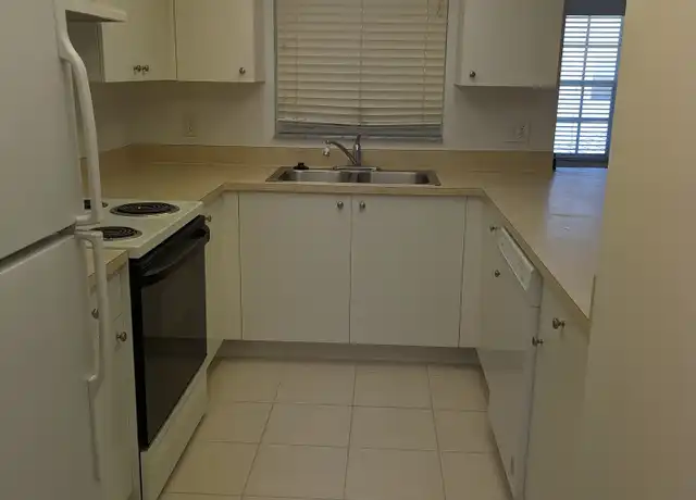Property at 4615 SW 8th Ct Unit 4, Cape Coral, FL, 33914, 2 beds, 2 baths, [object Object]
