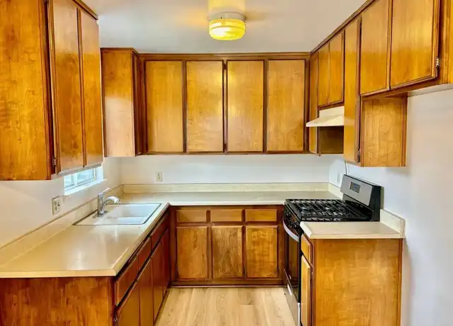 Property at 208 S. West Street - 208 S West St, Anaheim, CA, 92805, 1 bed, 1 bath, [object Object]
