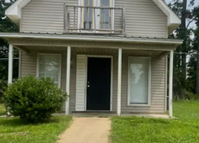 Property at 110 Money St, Tupelo, MS, 38801, 3 beds, 2 baths, [object Object]
