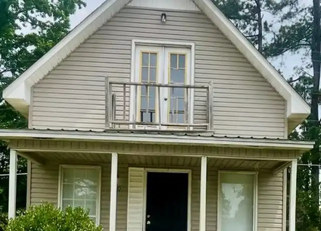 Property at 110 Money St, Tupelo, MS, 38801, 3 beds, 2 baths, [object Object]