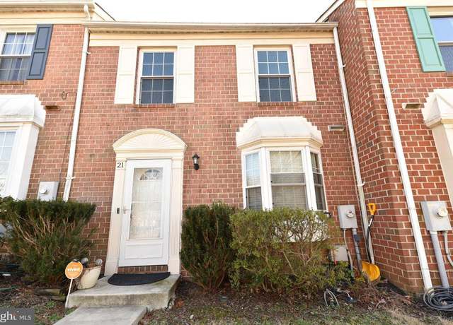 Photo of 21 Six Notches Ct, Catonsville, MD 21228