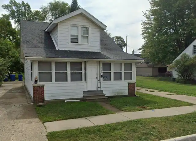 Property at 8066 Packard Ave Unit Upper Unit, Warren, MI, 48089, 2 beds, 1 bath, [object Object]