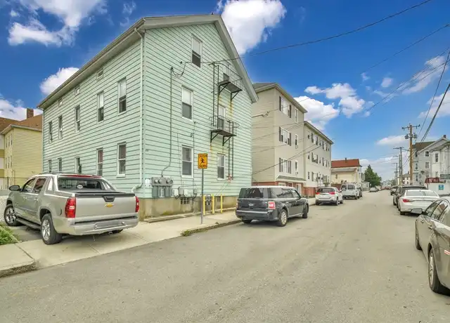 Property at 281 Harrison St Unit 2E, Fall River, MA, 02723, 3 beds, 2 baths, [object Object]
