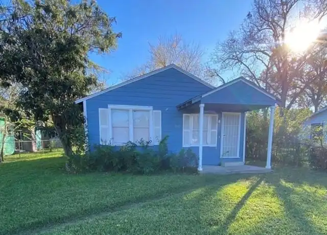 Property at 5618 E Crosstimbers St, Houston, TX, 77028, 2 beds, 1 bath, [object Object]