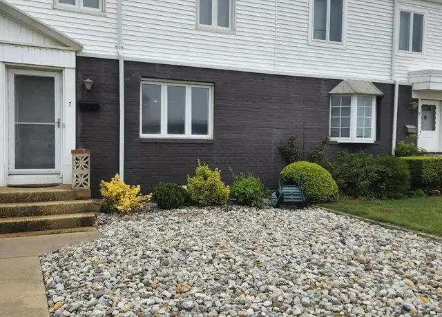 Property at 7 Vine Ct, Long Branch, NJ, 07740, 3 beds, 2 baths, [object Object]
