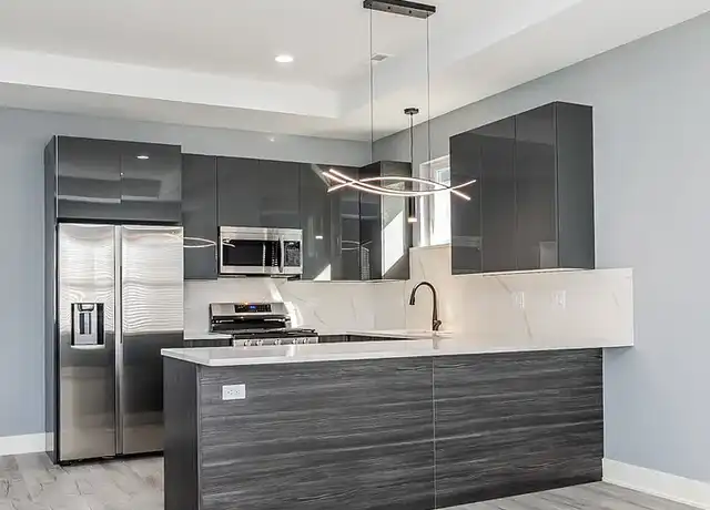 Property at 2712 W 24th Pl Unit 2, Chicago, IL, 60608, 3 beds, 2 baths, [object Object]