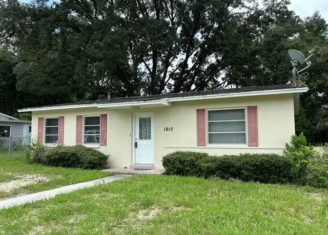 Property at 1810 W Gardenia Dr, Citrus Springs, FL, 34434, 2 beds, 1 bath, [object Object]