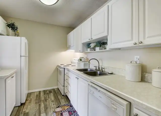 Property at 875 Derbyshire Rd Unit 229, Daytona Beach, FL, 32117, 2 beds, 1 bath, [object Object]