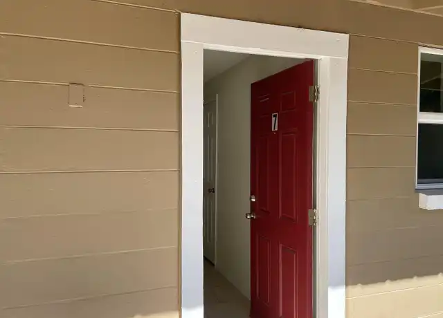 Property at 2850 Lake Alfred Rd Unit 7Unit 7, Winter Haven, FL, 33881, 1 bed, 1 bath, [object Object]