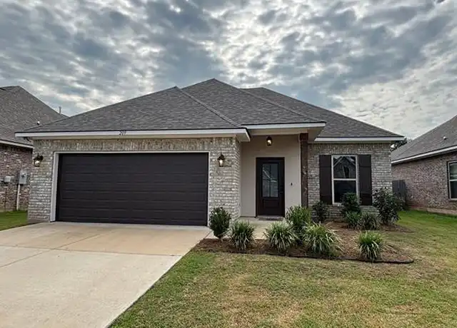 Property at 209 Hyperion St, Bossier City, LA, 71111, 3 beds, 2 baths, [object Object]