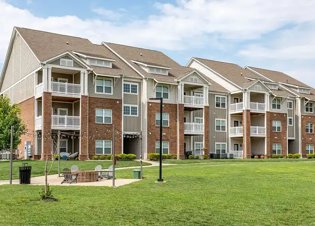 Property at The Drake - 726 Cumberland Trace Rd, Bowling Green, KY, 42103, 1-3 bed, 1-2 bath, [object Object]