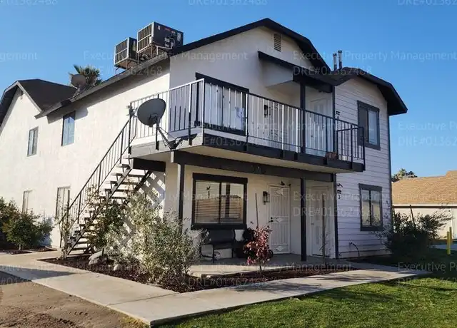 Property at 2704 Villalovos Ct Unit 4, Bakersfield, CA, 93304, 2 beds, 2 baths, [object Object]