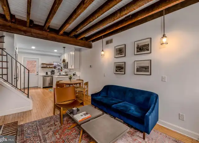 Property at 803 S Bond St, Baltimore, MD, 21231, 2 beds, 1 bath, [object Object]