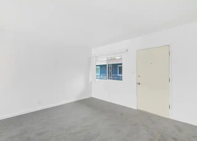Property at 4921 Coldwater Canyon Ave Unit 6, Sherman Oaks, CA, 91423, 1 bed, 1 bath, [object Object]
