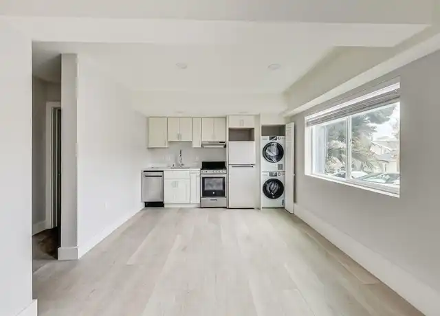 Property at 768 Walker Ave Unit B, Oakland, CA, 94610, 1 bed, 1 bath, [object Object]