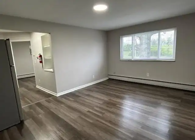 Property at 2414 Banning Rd Apt 07, Cincinnati, OH, 45239, 1 bed, 1 bath, [object Object]