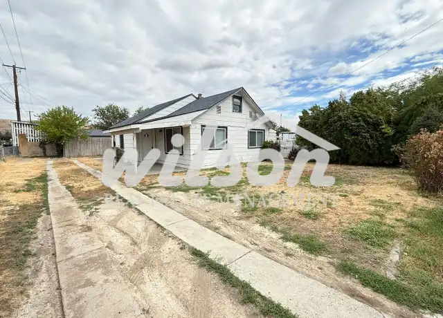 Property at 701 N 20th Ave Unit 701, Yakima, WA, 98902, 3 beds, 1 bath, [object Object]