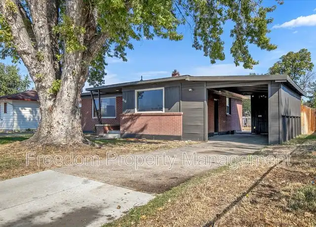 Property at 810 N 6th E, Mountain Home, ID, 83647, 1 bed, 1 bath, [object Object]