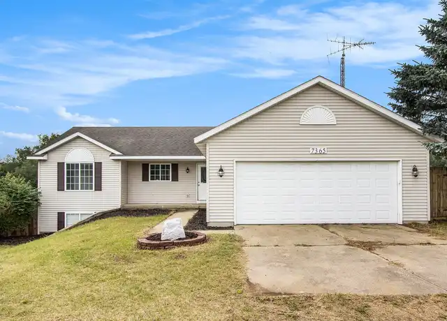 Property at 7365 N 35th St, Richland, MI, 49083, 4 beds, 3 baths, [object Object]