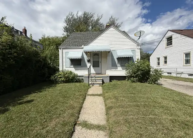 Property at 182 Crystal Lake Dr, Pontiac, MI, 48341, 3 beds, 1 bath, [object Object]