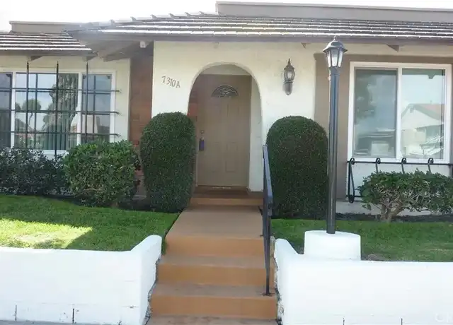 Property at 7310 Corsican Dr Unit C, Huntington Beach, CA, 92647, 2 beds, 2 baths, [object Object]