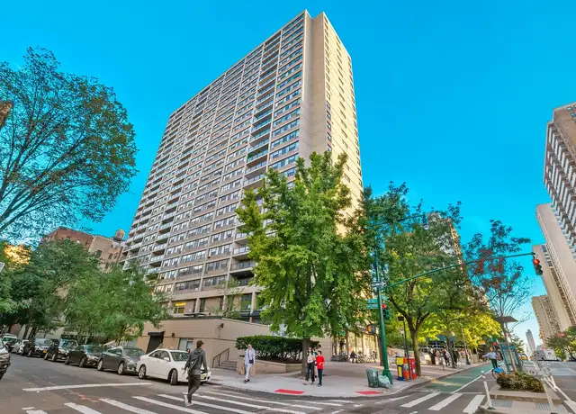 Photo of 70 W 95th St, New York, NY 10025