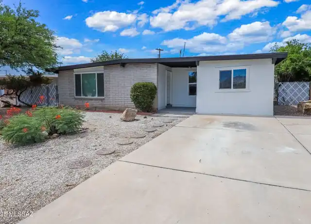 Property at 6532 E 42nd St, Tucson, AZ, 85730, 4 beds, 2 baths, [object Object]