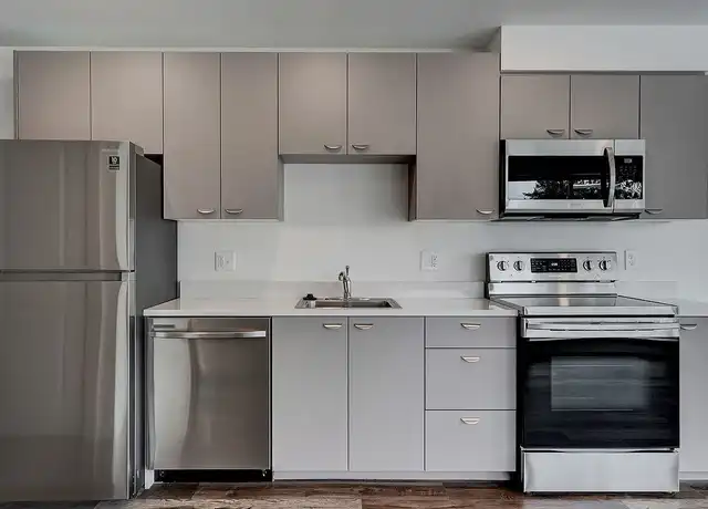 Property at Cardy on Woodstock - 5111 SE Woodstock Blvd, Portland, OR, 97206, 0 beds, 1 bath, [object Object]