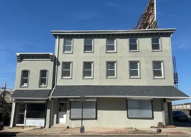 Property at 330-334 E State St Unit 4, Trenton, NJ, 08608, 2 beds, 1 bath, [object Object]