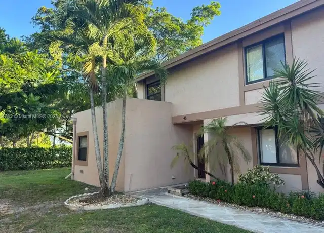 Property at 46 Chestnut Cir, Hollywood, FL, 33026, 3 beds, 2 baths, [object Object]