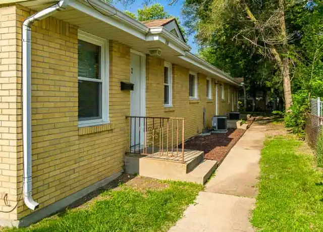 Property at 2516 N Rockton Ave #3, Rockford, IL, 61103, 1 bed, 1 bath, [object Object]