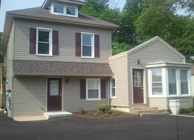 Property at 1711 Lincoln Hwy Unit 5, Lancaster, PA, 17602, 1 bed, 1 bath, [object Object]