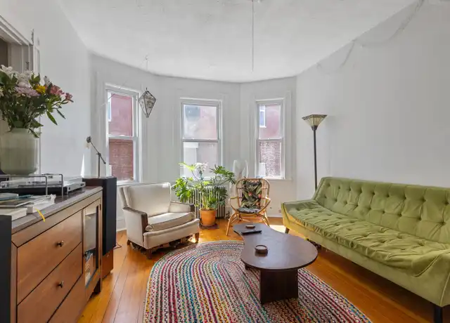 Property at 69 Beacon St, Somerville, MA, 02143, 3 beds, 1 bath, [object Object]