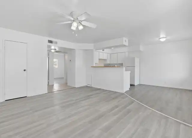 Property at 1812 Fulstone Way, Las Vegas, NV, 89115, 2 beds, 1 bath, [object Object]