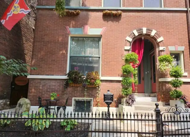 Property at 1819 S 8th St Unit A, St. Louis, MO, 63104, 2 beds, 1 bath, [object Object]