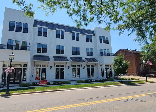 Property at 31 W Waterloo St Unit F, Canal Winchester, OH, 43110, 1 bed, 1 bath, [object Object]
