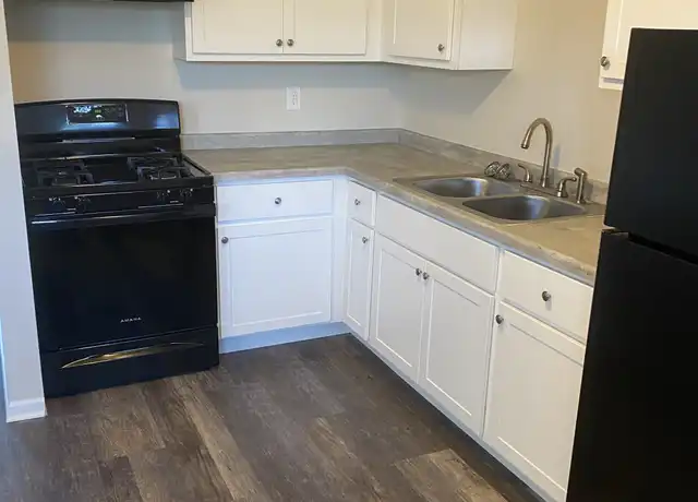 Property at 3026 W Iona Ter, Milwaukee, WI, 53221, 2 beds, 1 bath, [object Object]