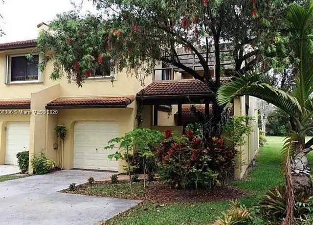 Property at 10119 Costa Del Sol Blvd Unit J-57B, Doral, FL, 33178, 3 beds, 2.5 baths, [object Object]