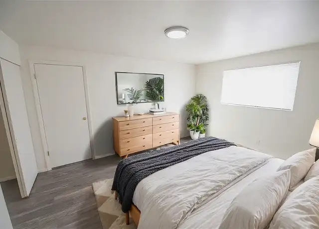 Property at Green Acres - 182 W 2400 N, Clearfield, UT, 84015, 2 beds, 1 bath, [object Object]