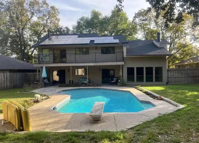 Property at 821 W Oakdale Rd, Irving, TX, 75060, 5 beds, 3 baths, [object Object]