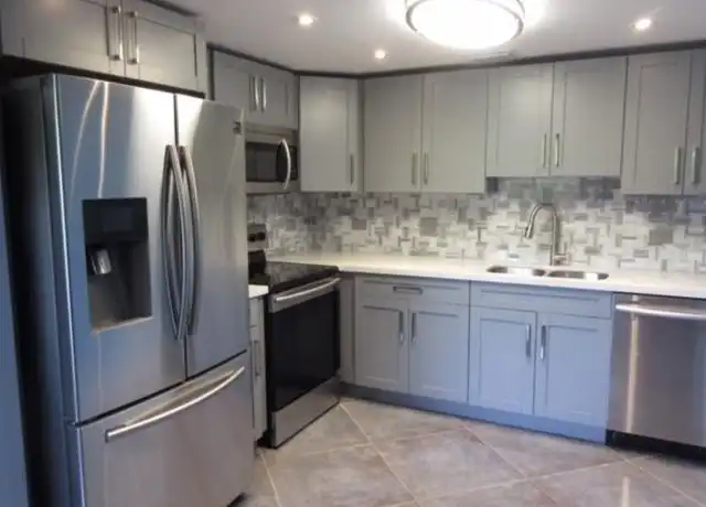 Property at 1905 Bermuda Cir Unit J2, Coconut Creek, FL, 33066, 2 beds, 2 baths, [object Object]